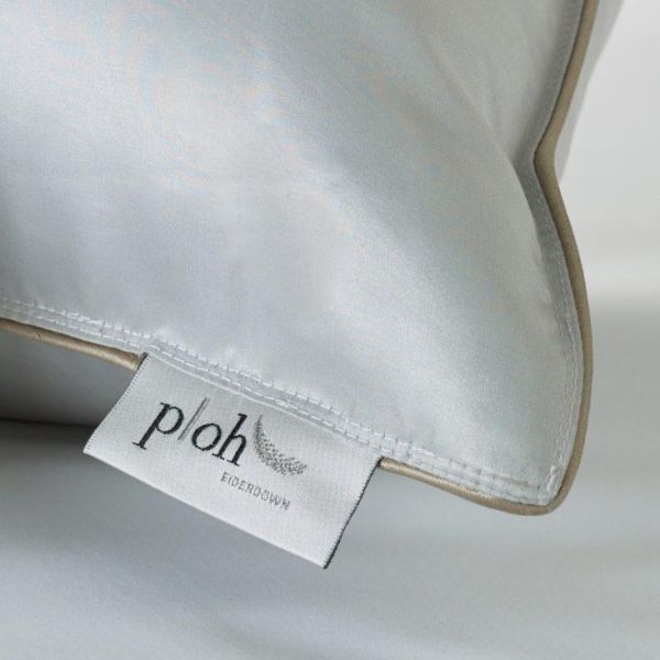 Eiderdown Pillows Bedding by Ploh